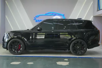 2023 - Range Rover Vogue - V8 for 399,000.00 AED-5
