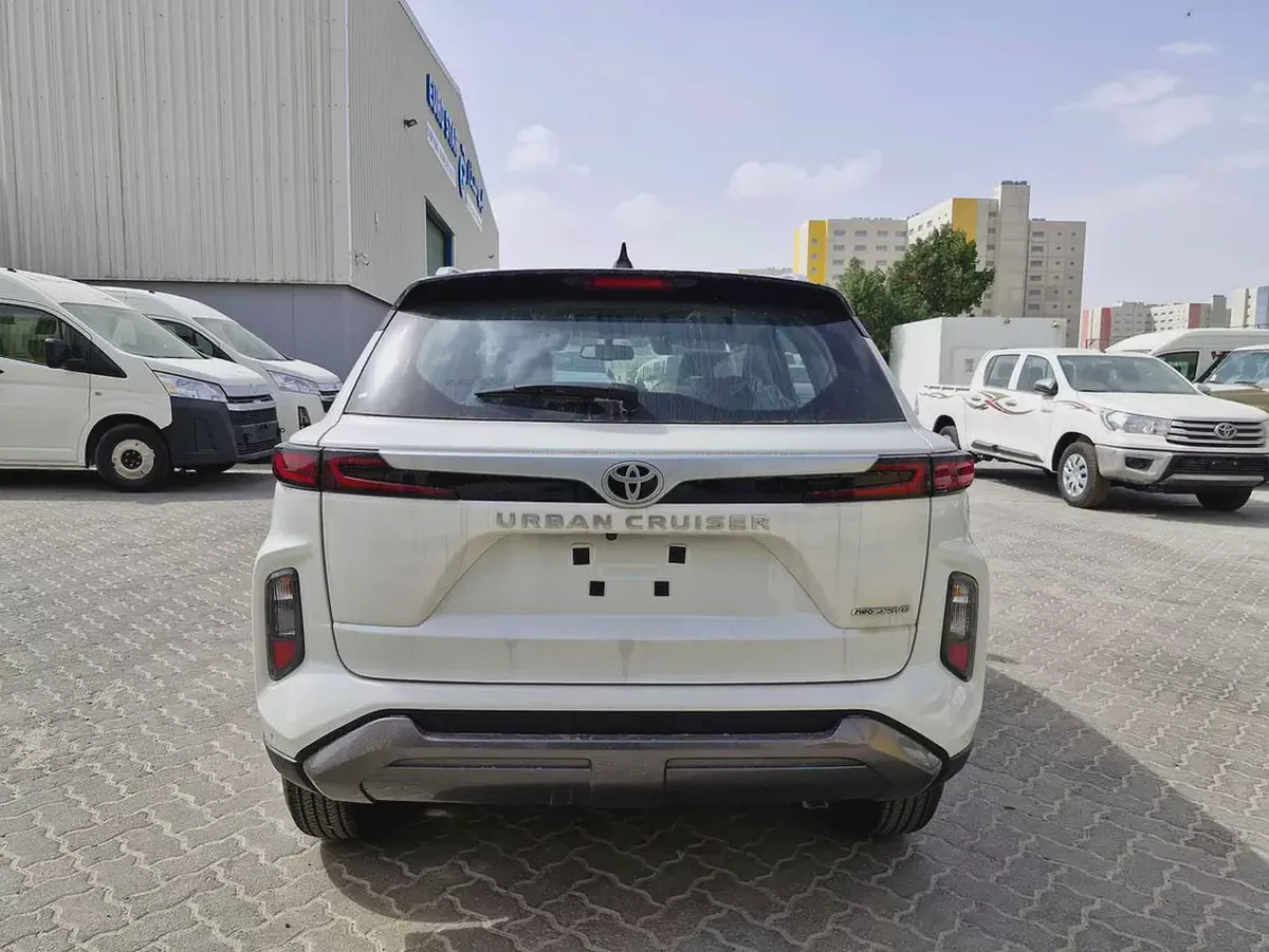 2026 TOYOTA URBAN CRUISER 1.5L GLX GCC BRAND NEW 0KM-3-3