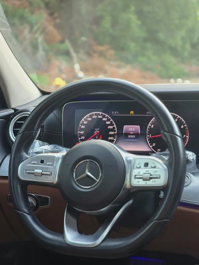 2020 Mercedes-Benz E-Class E 300 GCC Specs | Low Mileage | Excellent Condition-9