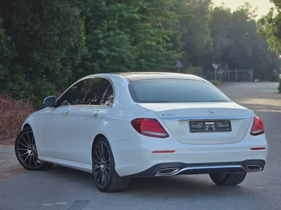2020 Mercedes-Benz E-Class E 300 GCC Specs | Low Mileage | Excellent Condition-5