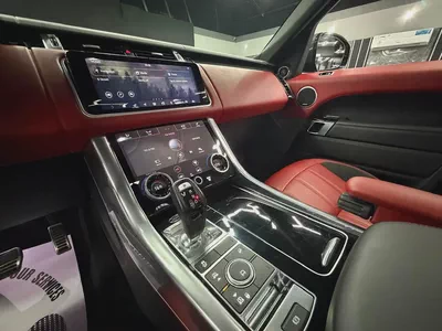 Black Edition | Full Land Rover Service History | 1 Owner | HSE Dynamic | GCC-12