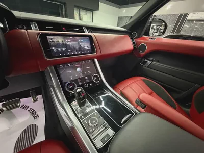 Black Edition | Full Land Rover Service History | 1 Owner | HSE Dynamic | GCC-13