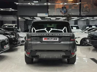 Black Edition | Full Land Rover Service History | 1 Owner | HSE Dynamic | GCC-5