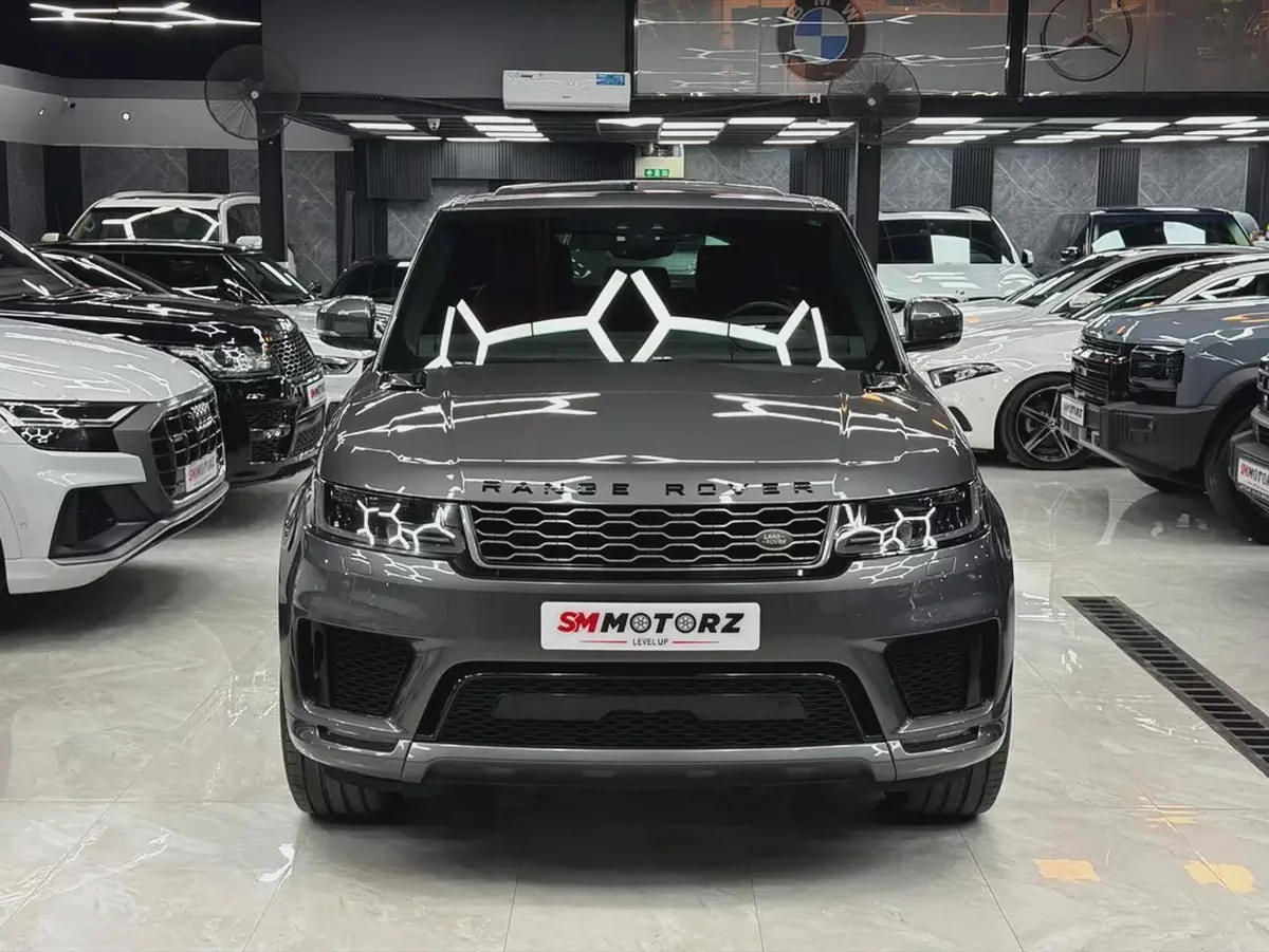 Black Edition | Full Land Rover Service History | 1 Owner | HSE Dynamic | GCC-2-2