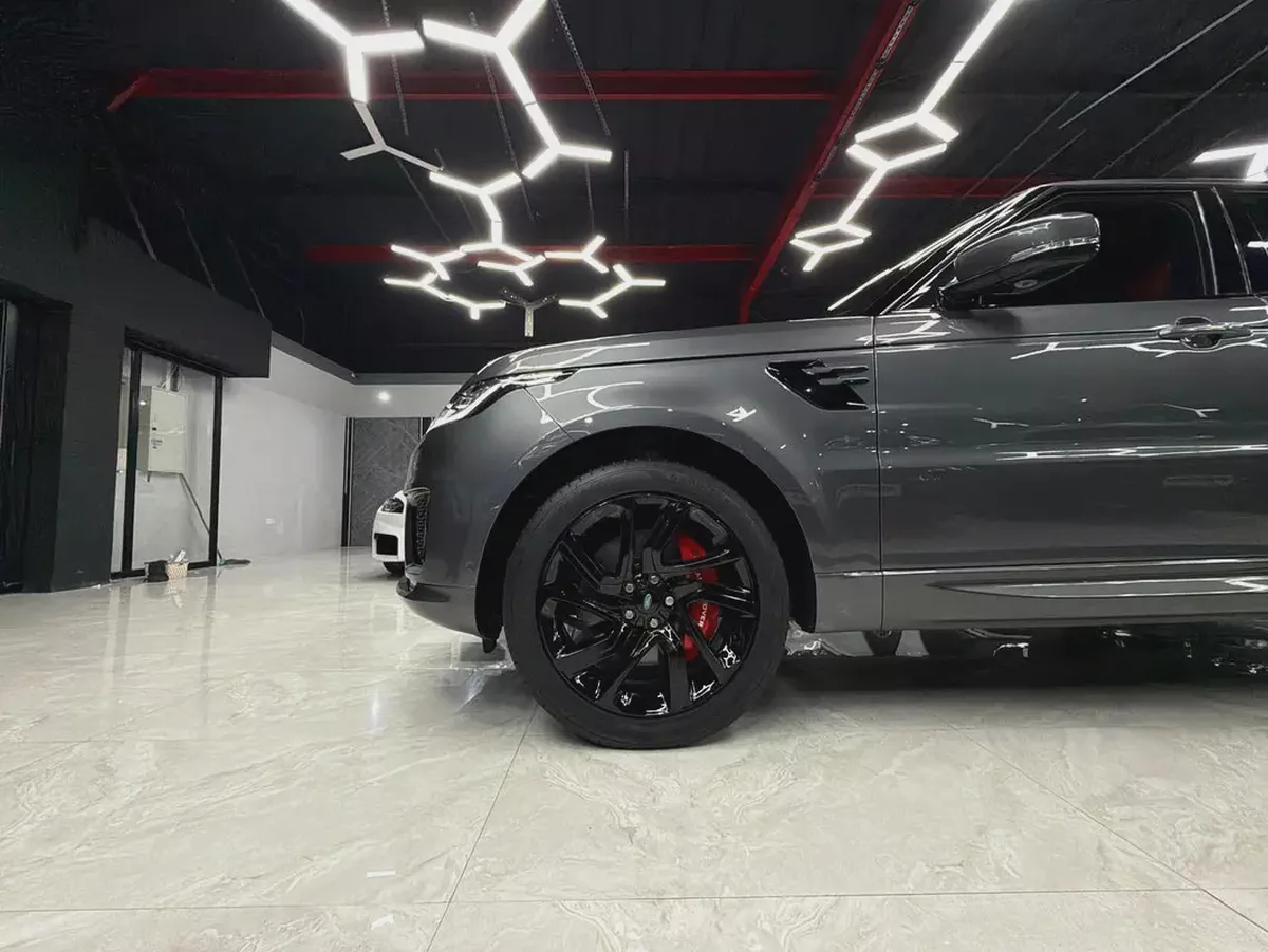 Black Edition | Full Land Rover Service History | 1 Owner | HSE Dynamic | GCC-6-6