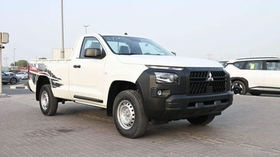 Mitsubishi L200 MITSUBISHI L200 2.4L GL SC 4WD 5MT DIESEL 2026-2