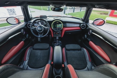 MINI Hatch John Cooper Works-10