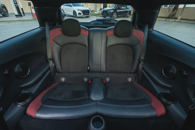 MINI Hatch John Cooper Works-1