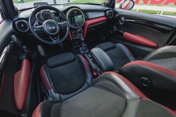 MINI Hatch John Cooper Works