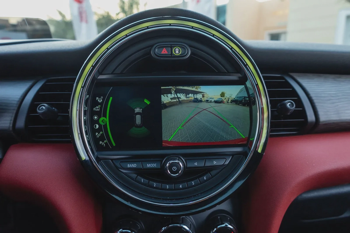 MINI Hatch John Cooper Works-4-4