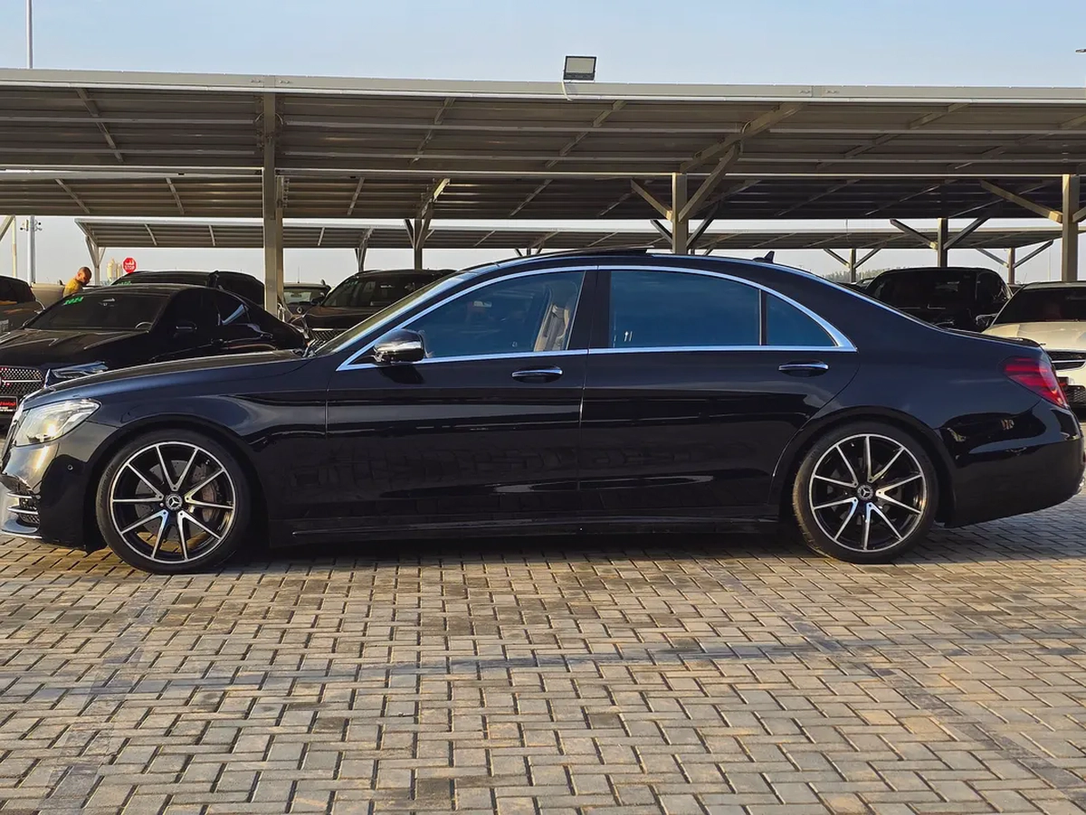 Mercedes-Benz S-Class S 560 2018 - American Specs-4-4