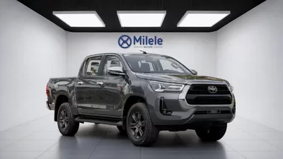 Toyota Hilux  HILUX DC 2.8 DIESEL MEV AT 4WD | 2-YEAR WARRANTY + SERVICE AVAILABLE | IN-HOUSE FINANCING | 0% DOWN-0
