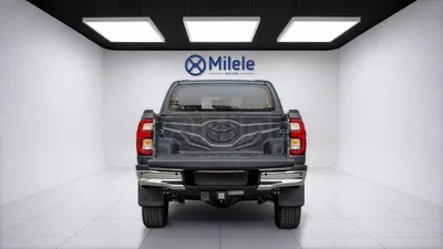 Toyota Hilux  HILUX DC 2.8 DIESEL MEV AT 4WD | 2-YEAR WARRANTY + SERVICE AVAILABLE | IN-HOUSE FINANCING | 0% DOWN-9