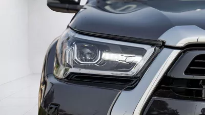 Toyota Hilux  HILUX DC 2.8 DIESEL MEV AT 4WD | 2-YEAR WARRANTY + SERVICE AVAILABLE | IN-HOUSE FINANCING | 0% DOWN-2