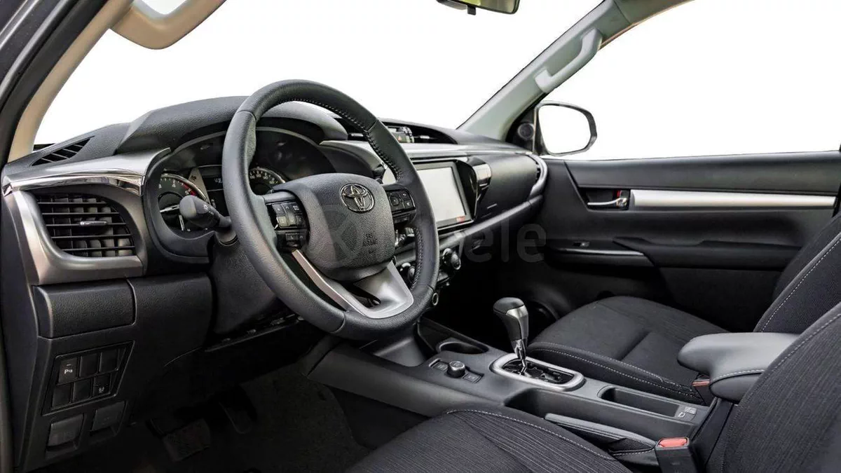Toyota Hilux  HILUX DC 2.8 DIESEL MEV AT 4WD | 2-YEAR WARRANTY + SERVICE AVAILABLE | IN-HOUSE FINANCING | 0% DOWN-12-0