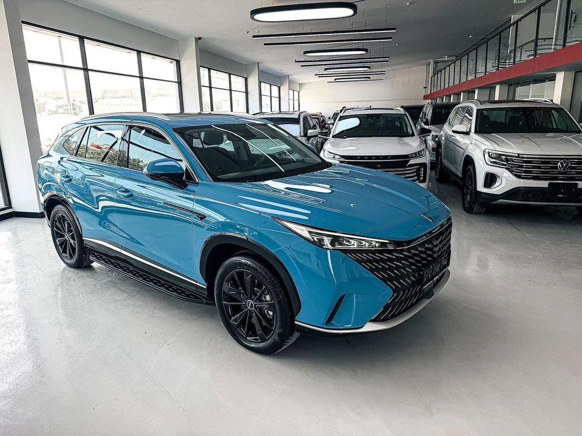 2026 Roewe D5X 2026 Grand Deluxe 1.5L V4 // EMI Starts from 1,550 AED