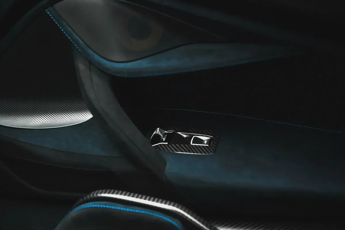 2022 MCLAREN 765LT SPIDER-9-9