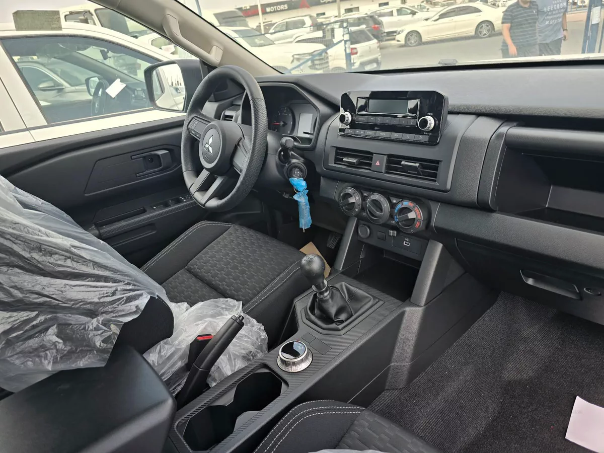 2026 Mitsubishi L200-2-2
