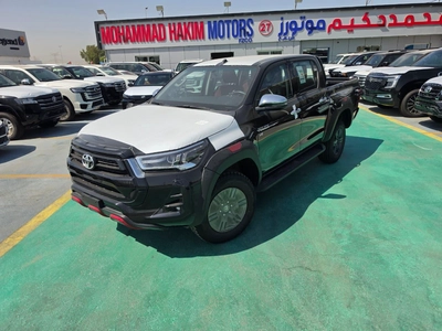 Toyota Hilux SR5 Double Cab 4.0L Petrol 2026 | 2026-9