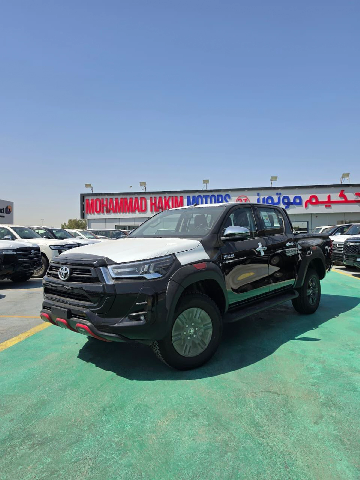 Toyota Hilux SR5 Double Cab 4.0L Petrol 2026 | 2026
