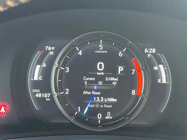 Lexus is350 f-sport Model 2024