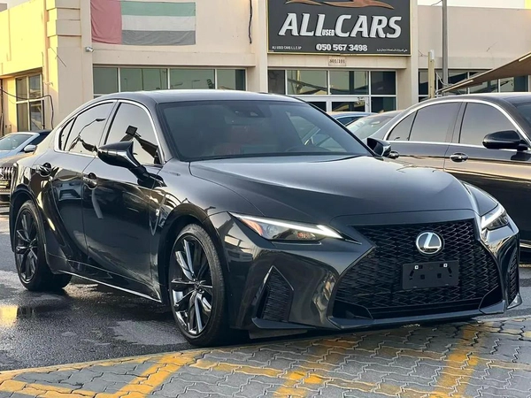 Lexus is350 f-sport Model 2024