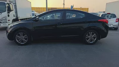 Reliable Hyundai Elantra 2014 | GCC Specs | Well Maintained-4