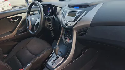 Reliable Hyundai Elantra 2014 | GCC Specs | Well Maintained-7