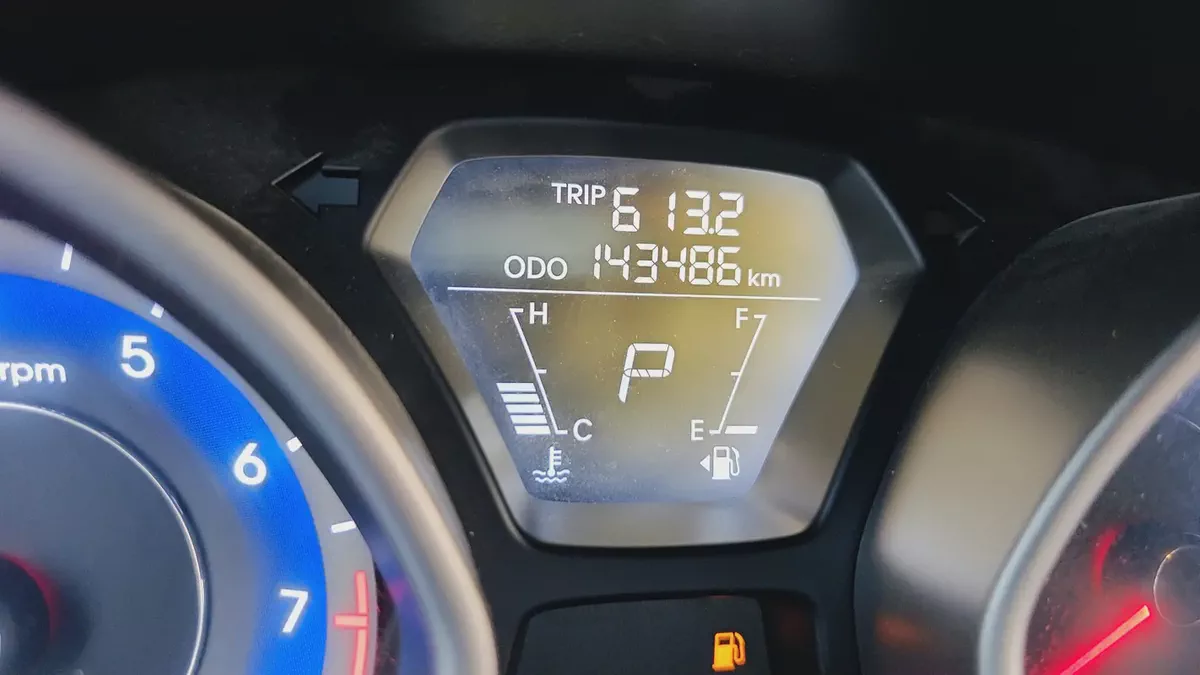 Reliable Hyundai Elantra 2014 | GCC Specs | Well Maintained-13-13