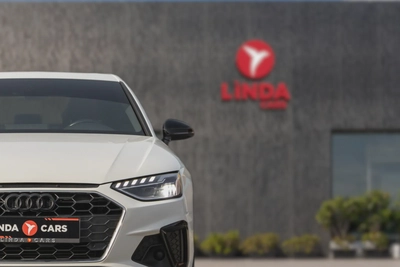 Audi A4 2023-8
