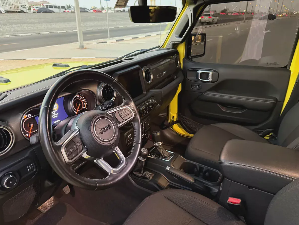 2023 Jeep Wrangler Sahara | Canadian Specs | Excellent Condition-4-4