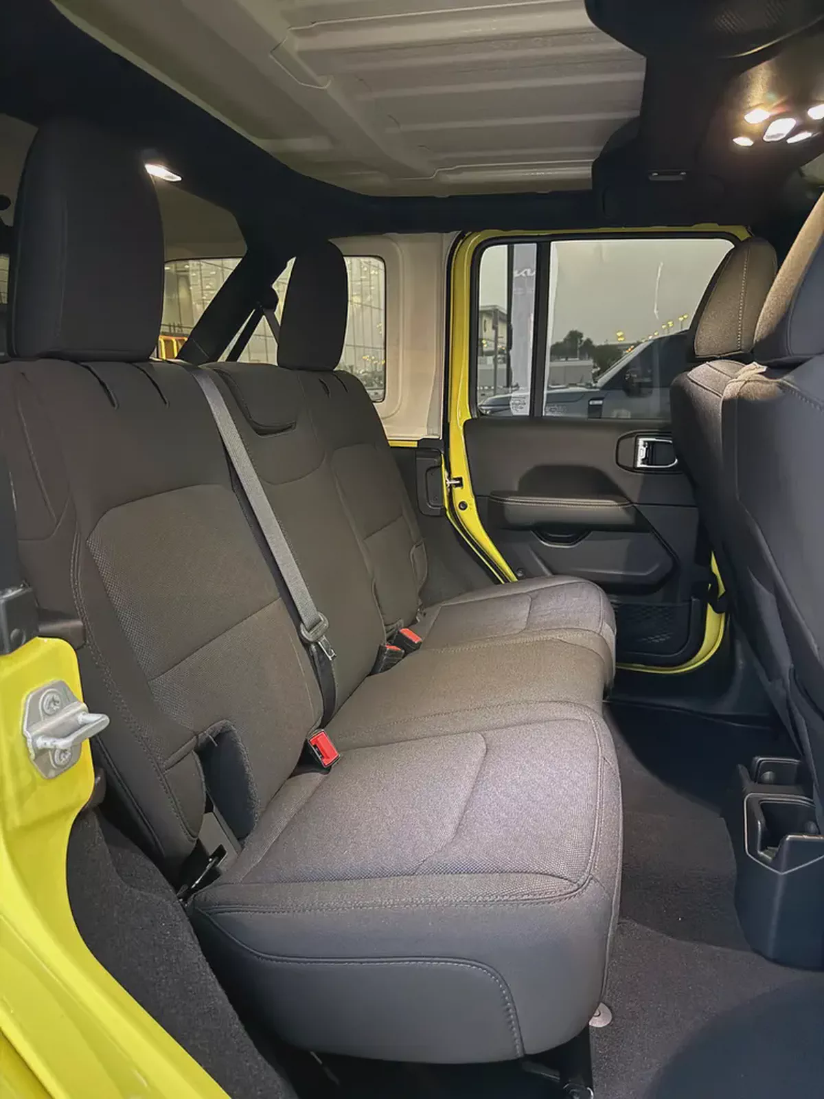 2023 Jeep Wrangler Sahara | Canadian Specs | Excellent Condition-8-8
