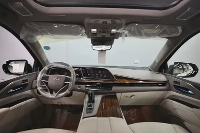Cadillac Escalade-1