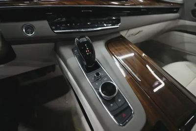 Cadillac Escalade-16