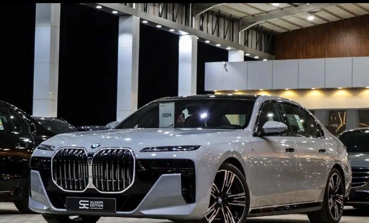 New 2024 ALPINA XB7