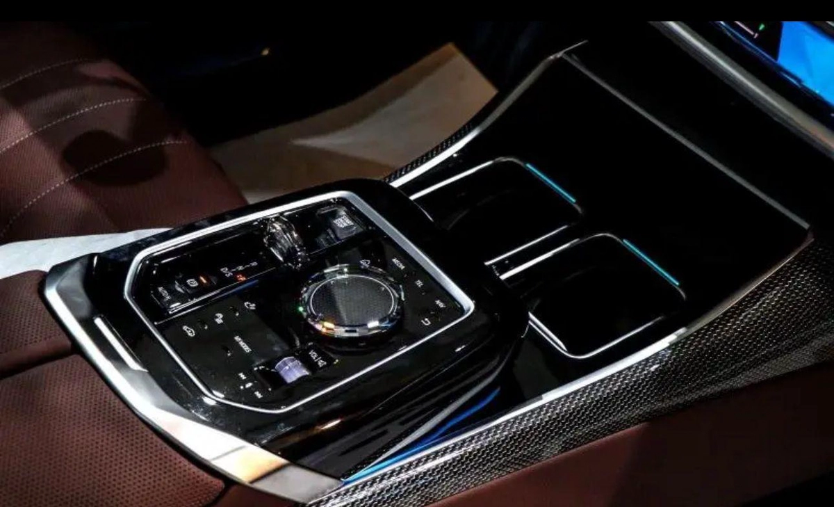 New 2024 ALPINA XB7-14-14