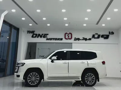 TOYOTA LAND CRUISER GXR4.0L 2023 GCC-2
