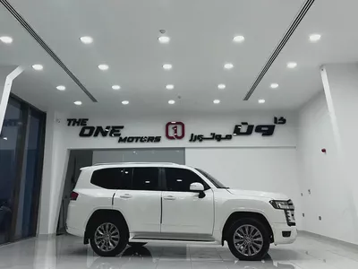 TOYOTA LAND CRUISER GXR4.0L 2023 GCC-6