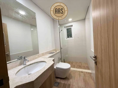 Hot Property ! 4Bedroom Townhouse Villa Available For Rent in Villanova-5