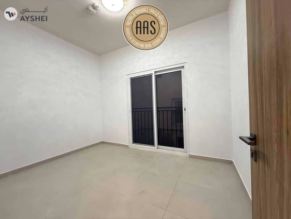 Hot Property ! 4Bedroom Townhouse Villa Available For Rent in Villanova