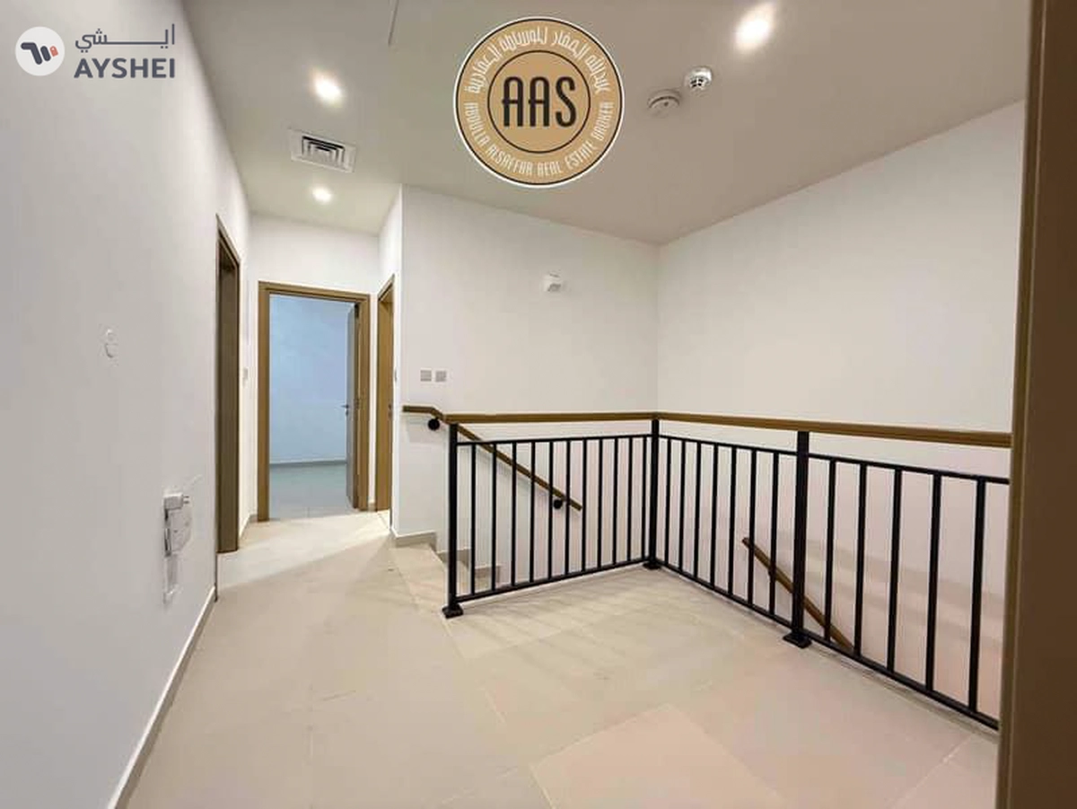 Hot Property ! 4Bedroom Townhouse Villa Available For Rent in Villanova-7-7