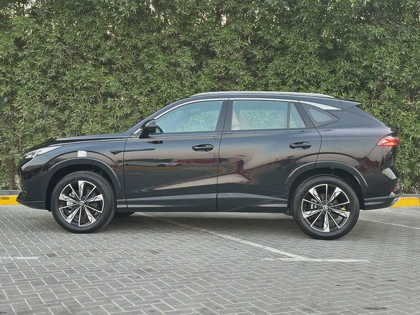 MG l HS LUXURY 2025 I GCC I FULL OPTION