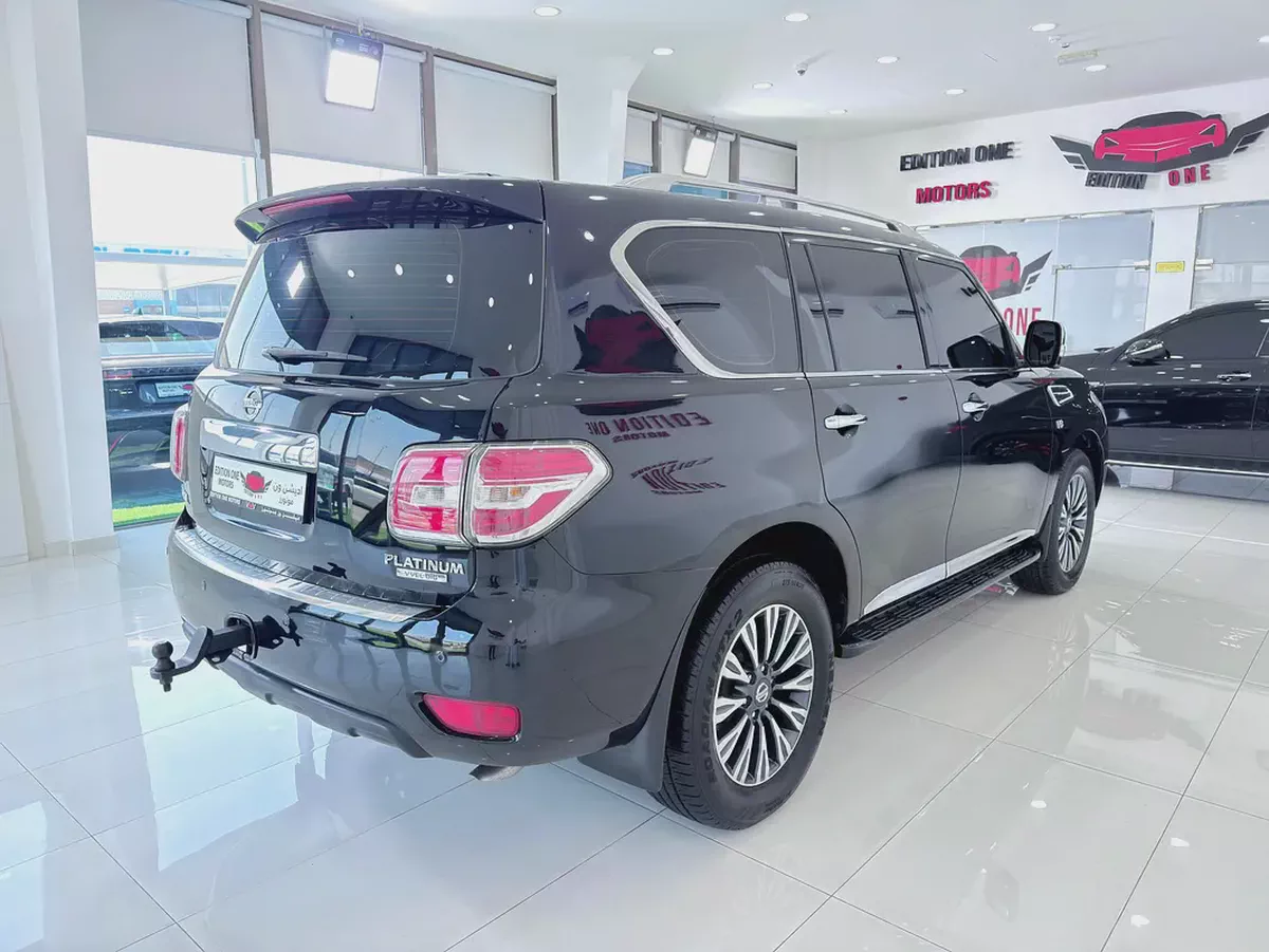 Nissan Patrol LE Platinum-9-9
