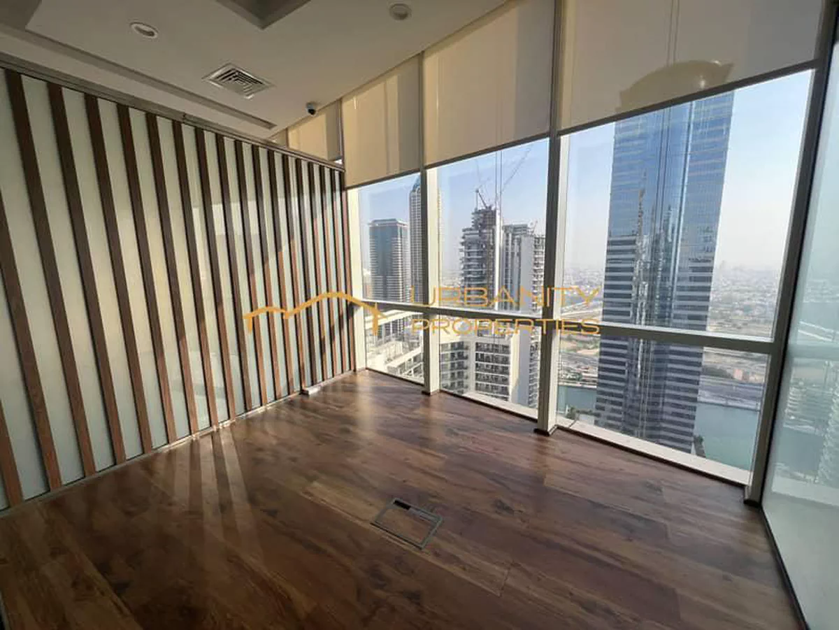Office for Rent in Park Lane Tower, Business Bay — Canal View | AED 199,900-4-4