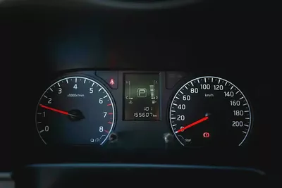 High-Roof 13-Seater Passenger Van | Automatic | GCC Specs | Ref#N85175-14