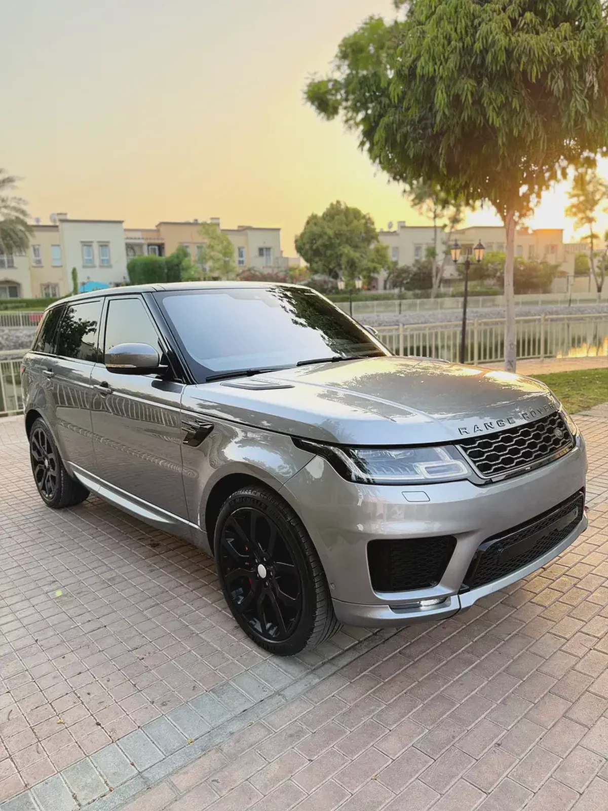 2022 Sport HSE P525 V8, Gcc, Full Options