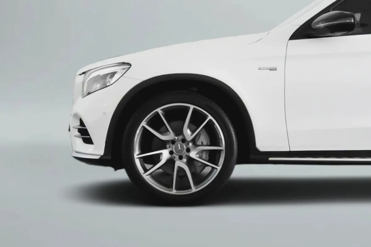 2,579 AED / 48 months | 0% DP 2018 Mercedes Benz GLC43 SUV 4MATIC