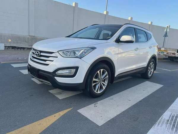 2016 Hyundai Santa Fe Sport - GCC Specs