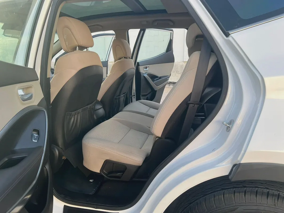 2016 Hyundai Santa Fe Sport - GCC Specs-12-12