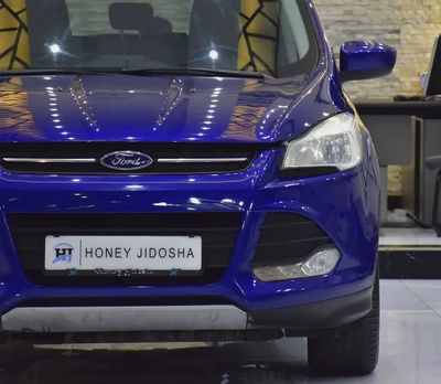 EXCELLENT DEAL for our Ford Escape SE ( 2014 Model ) in Blue Color GCC Specs-3
